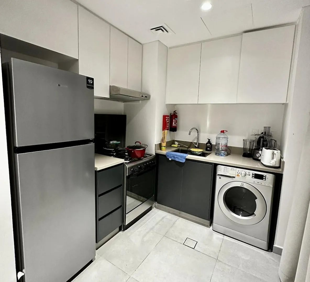 Private Room In A Shared Apartment Sharjah 0*,