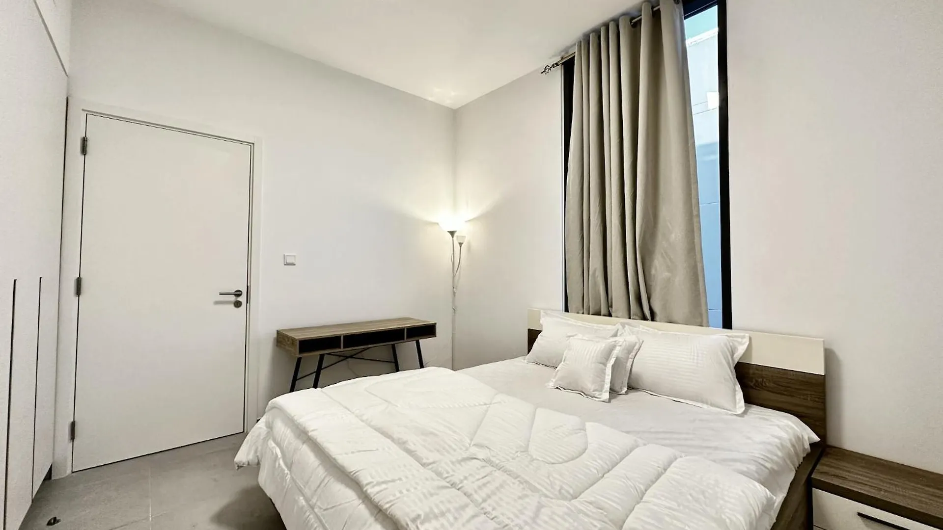Private Room In A Shared Apartment Sharjah